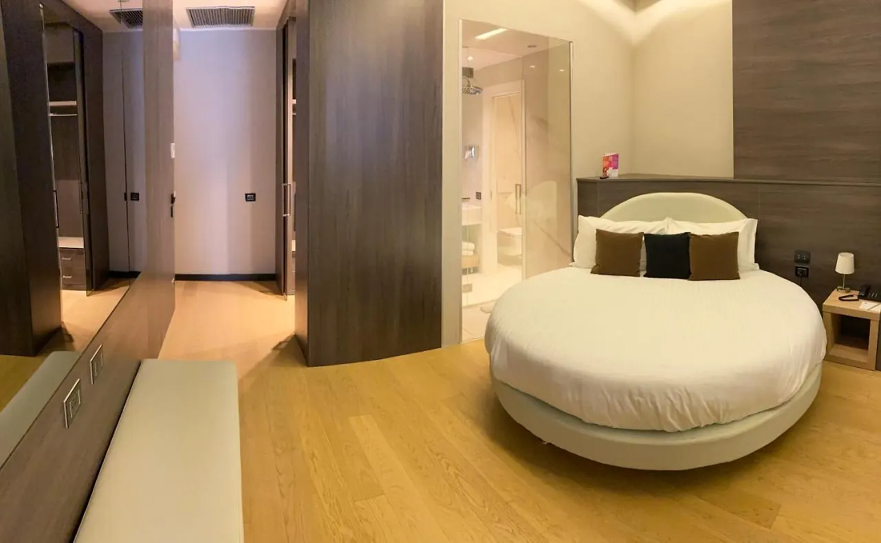 Ih Hotels Milano Ambasciatori 4*, Milaan Italië