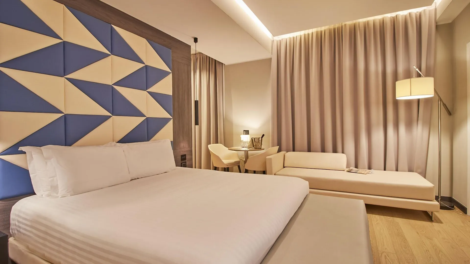 Ih Hotels Milano Ambasciatori Italië