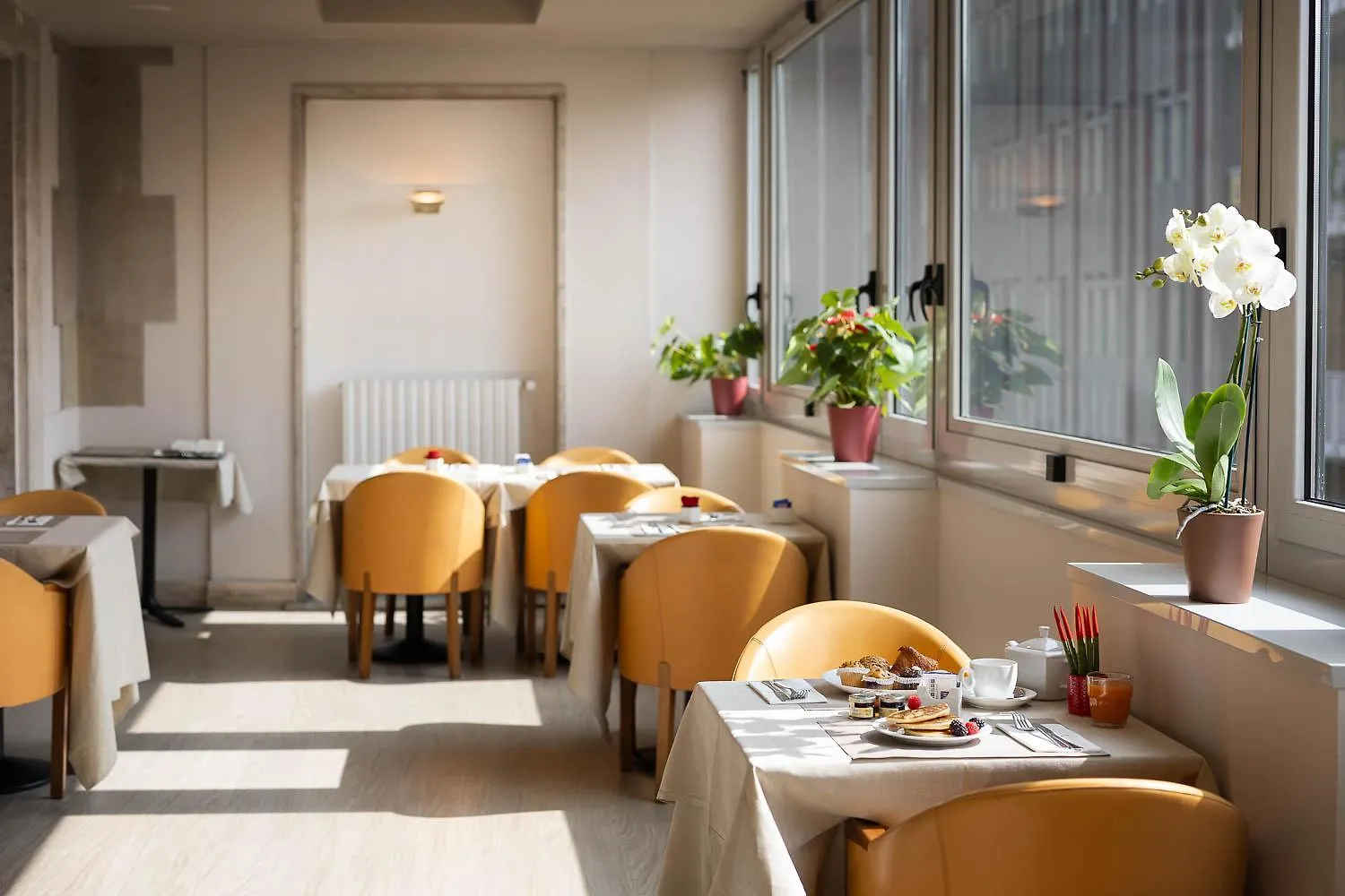 Ih Hotels Milano Ambasciatori