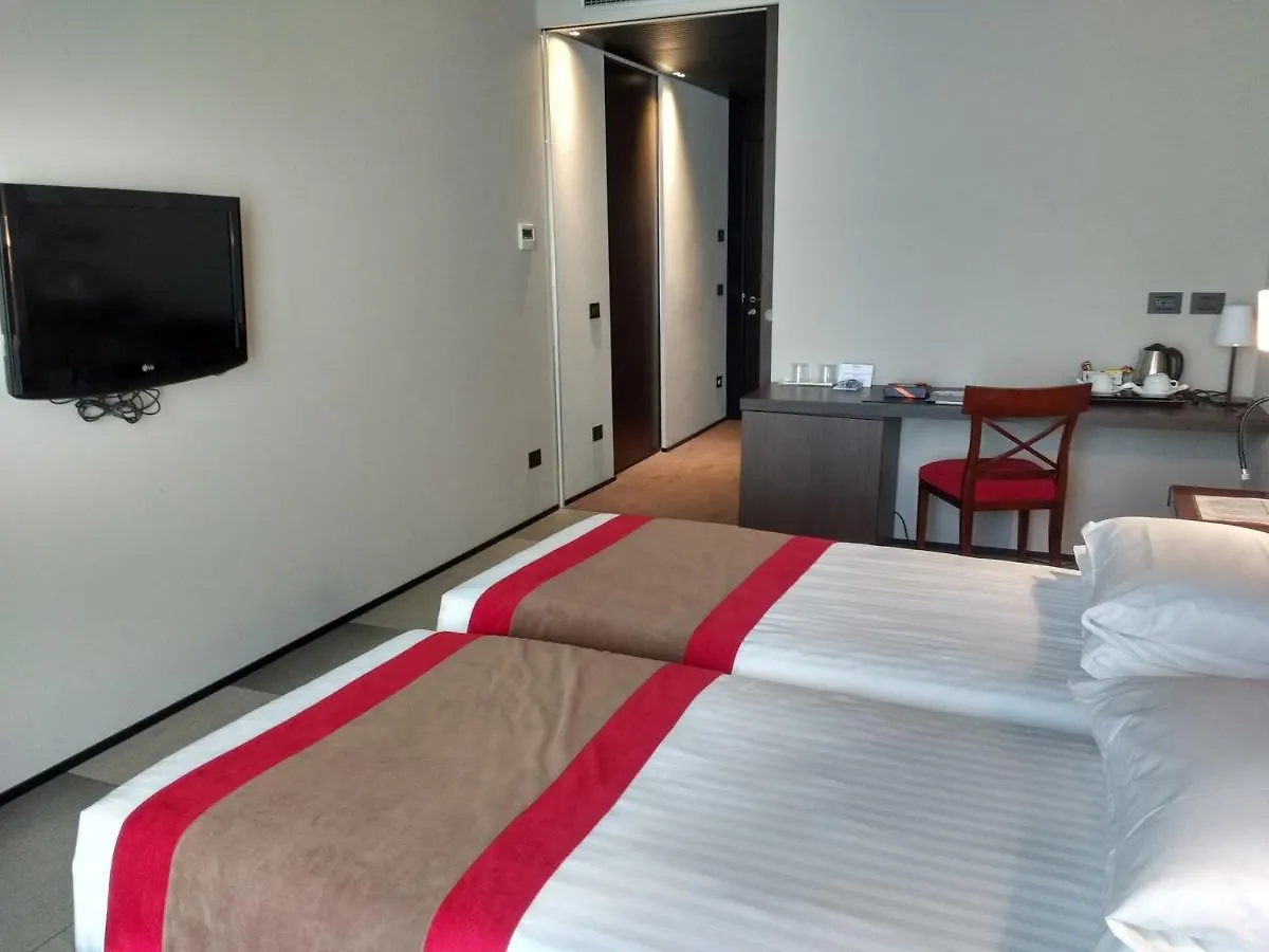Ih Hotels Milano Ambasciatori 4*, Milaan Italië