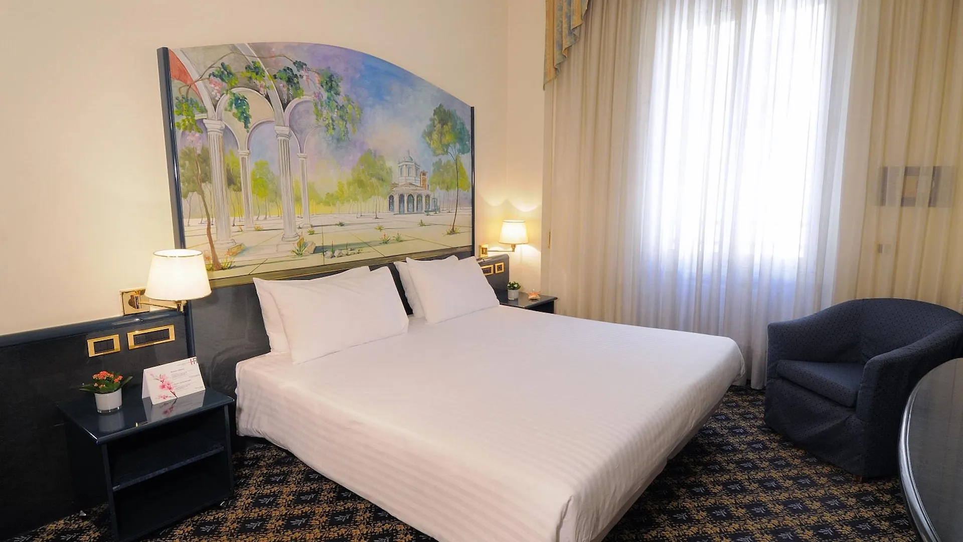 Ih Hotels Milano Ambasciatori  Milan