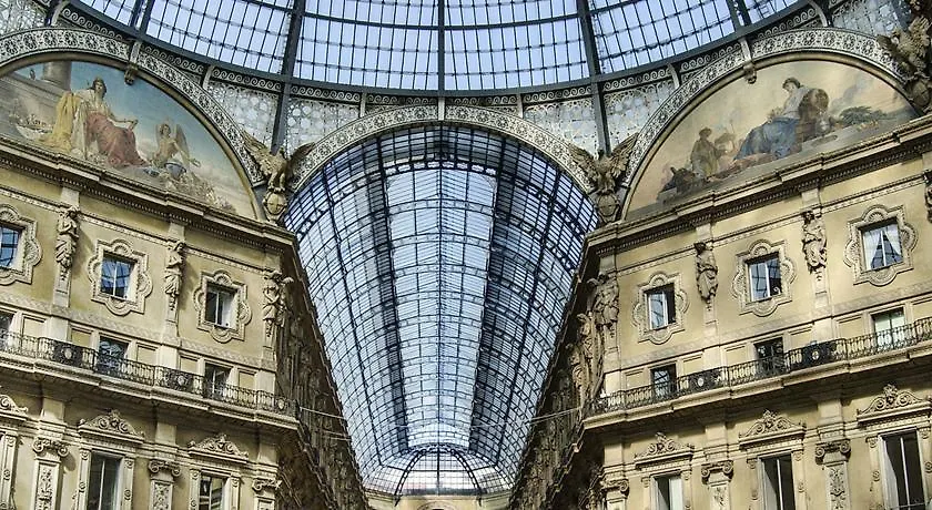 iH Hotels Milano Ambasciatori 4*,